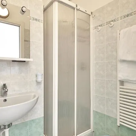 Otel Natalina 2*