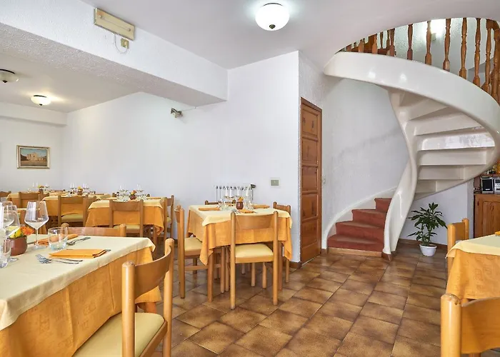 Natalina Hotel